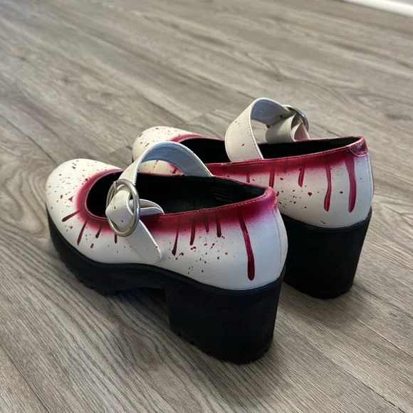 Bloody Mary Jane shoes - Picture 2 of 2